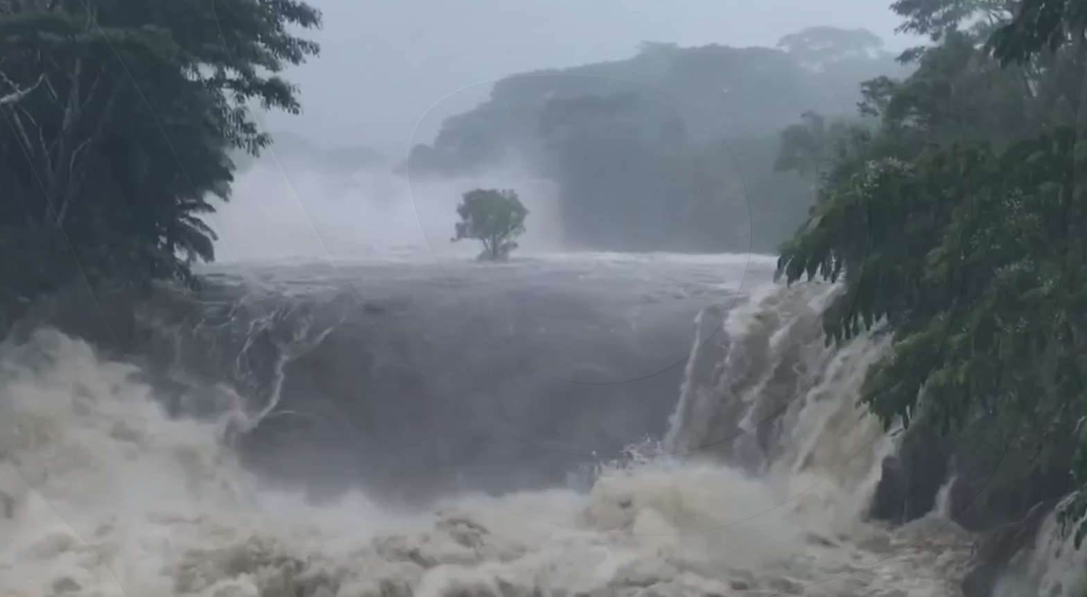 Lane Drops Over 50 Inches of Rain on Parts of Hawaii - WeatherNation