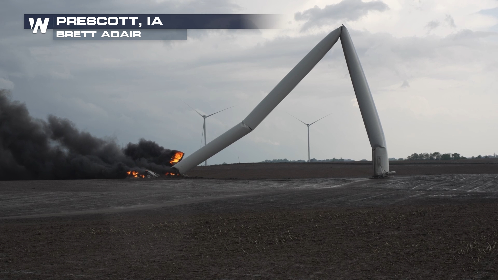 Deadly Tornadoes, Hurricane Force Winds Slam Iowa - WeatherNation