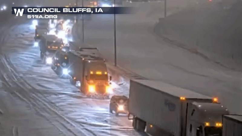 Heavy Snow Slams Parts of the Midwest, Lingers This Weekend - WeatherNation
